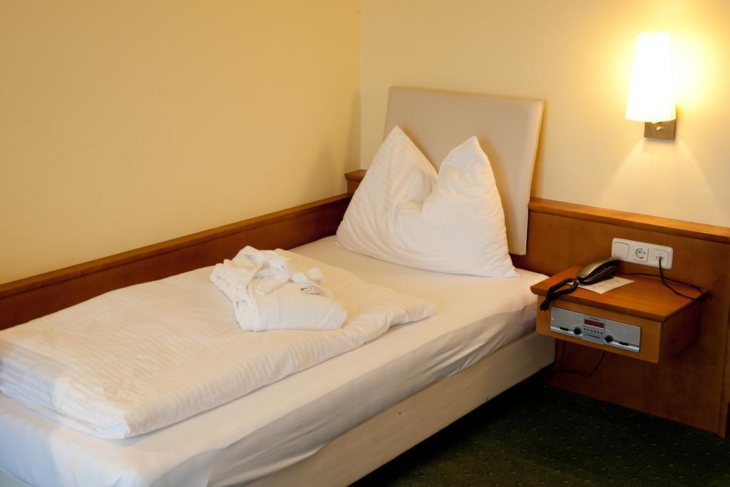 Kurhotel St. Josef Durrnberg Room photo